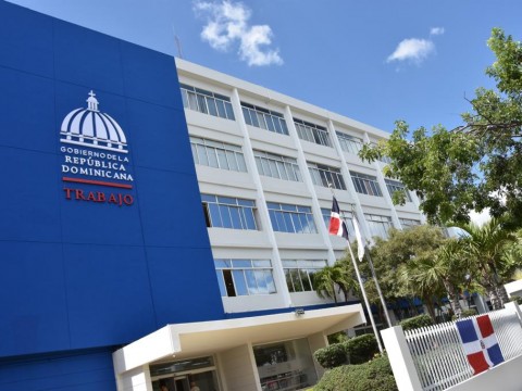 Ministerio de Trabajo invita a jornadas de empleo para La Altagracia, Santo Domingo Este y El Seibo