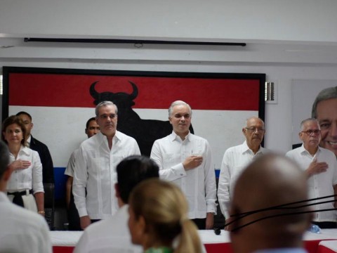 Hatuey De Camps: un luchador incansable por la democracia y la institucionalidad en la Rep&uacute;blica Dominicana
