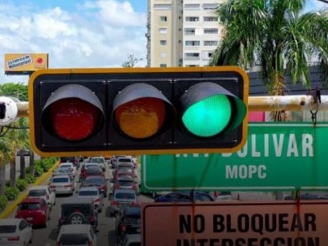 Transcore Latam, SRL, amenaza con apagar el jueves los sem&aacute;foros de Santo Domingo