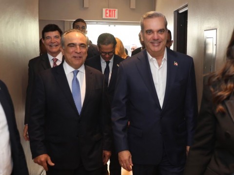 Presidente del Conep reconoce estabilidad econ&oacute;mica y la confianza que hay en el pa&iacute;s para sector privado seguir siendo motor crecimiento del pa&iacute;s