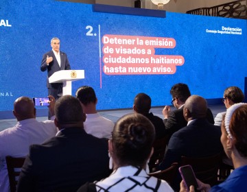 Presidente Abinader reafirma har&aacute; todo lo necesario para defender soberan&iacute;a e inter&eacute;s nacional