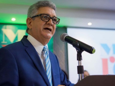 Director de Presupuesto dice pol&iacute;ticas del Gobierno impidieron m&aacute;s de 300 mil personas pasaran a pobreza general