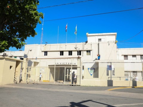 Autoridades restablecen uso obligatorio de mascarillas para visitar c&aacute;rceles de RD