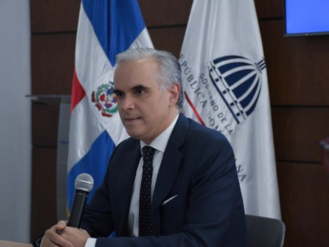 Luis Miguel De Camps reitera reforma laboral proteger&aacute; la fuerza laboral dominicana