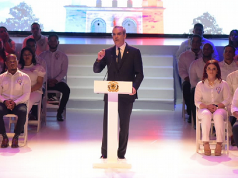 Abinader centra su informe en subsidios y reimpulso econ&oacute;mico