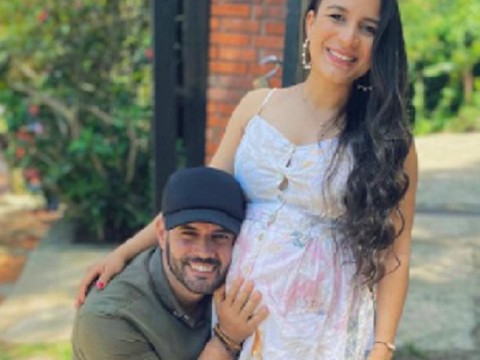 Nace hija del merenguero Manny Cruz; su esposa sigue delicada por COVID-19