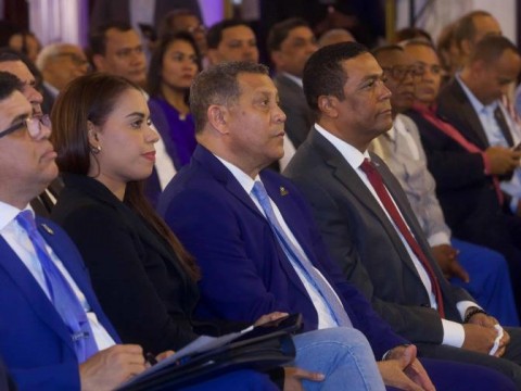 El gobierno destaca aportes a la municipalidad