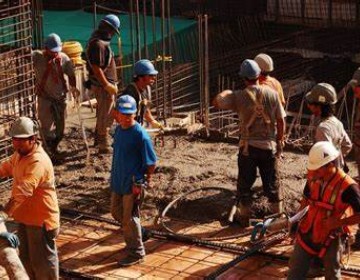 La semana laboral de cuatro d&iacute;as, con m&aacute;s pena que gloria tras su primer a&ntilde;o en B&eacute;lgica