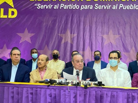 PLD rechaza intenci&oacute;n del Gobierno de desacreditar a Danilo Medina