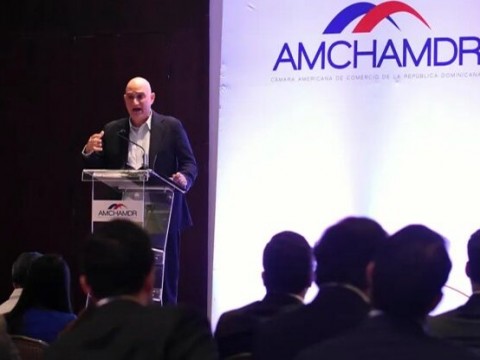 Expertos debaten c&oacute;mo apalancar financiamiento del sector privado para lograr los ODS