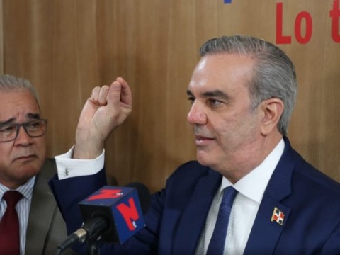 Presidente dispone recursos para iniciar la tecnificaci&oacute;n de riego en Palenque