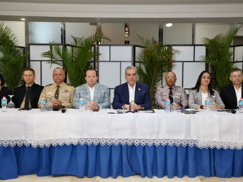 Presidente Abinader encabeza reuni&oacute;n de seguimiento al Plan de Seguridad Ciudadana
