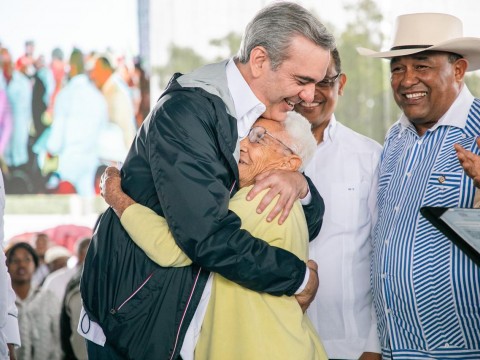 Presidente Abinader inaugurar&aacute; l&iacute;nea de transmisi&oacute;n el&eacute;ctrica, sucursal Banco de Reservas, un muelle, una escuela y una estancia infantil en Montecristi