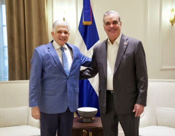 Presidente Abinader juramenta como nuevos ministros de Obras Públicas y de Educación a Eduardo Estrella y Luis Miguel De Camps