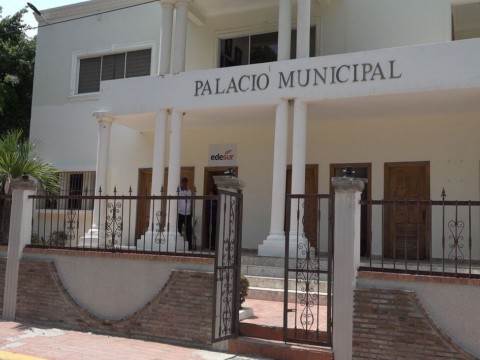 Edesur instala centros de pago de servicios en alcald&iacute;as de municipios del sur