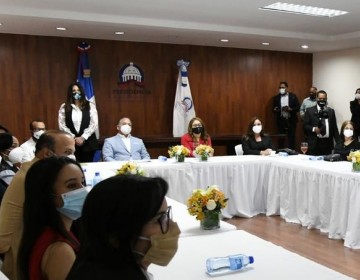 El Gobierno anuncia ampliación del Programa Nacional de Alfabetización de Adultos