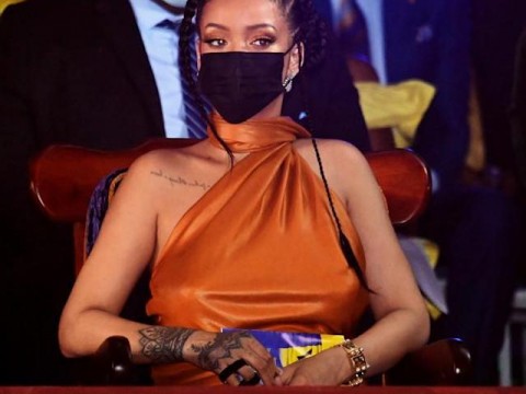 La nueva rep&uacute;blica de Barbados nombra a Rihanna h&eacute;roe nacional