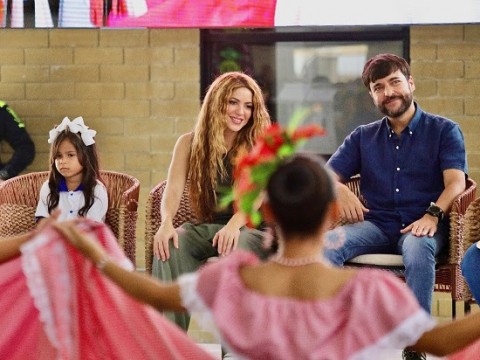 SHAKIRA  inaugura un nuevo colegio Pies Descalzos en Barranquilla