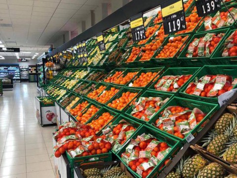 Gobierno se reuni&oacute; con supermercados para frenar subida en precio de alimentos