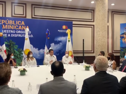 Ministerio de Turismo tiene la meta de llenar 10,000 habitaciones de hotel en octubre