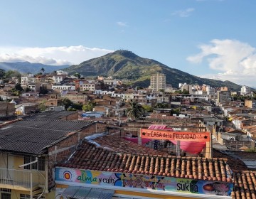 Alcaldesa de Bogot&aacute; insta a deportar "sin contemplaciones" a los venezolanos que delincan