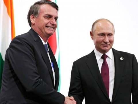 Tras la negativa de Brasil a autorizar la vacuna Sputnik V, Rusia dijo que est&aacute; dispuesta a facilitar la informaci&oacute;n necesaria