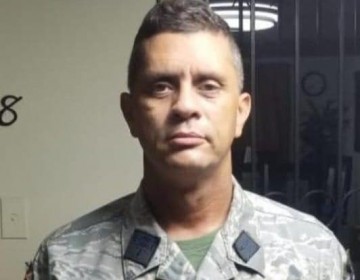 Coronel dice en carta que nunca fue feliz y pide que cuiden a su madre
