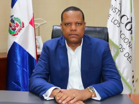 Eddy Alc&aacute;ntara: Se les garantizar&aacute; a los consumidores que no habr&aacute; publicidad enga&ntilde;osa en el d&iacute;a Black Friday (Copy)