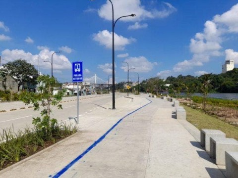 Abinader deja en funcionamiento primer tramo Paseo del R&iacute;o