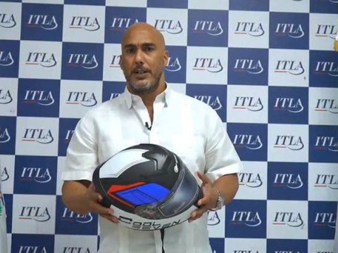 Homero Gonz&aacute;lez sugiere al ITLA fabricar cascos protectores de alta seguridad para conductores de motocicletas