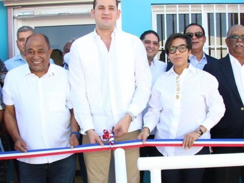 PROMESE/CAL inaugura tres Farmacias del Pueblo en Montecristi y Dajab&oacute;n
