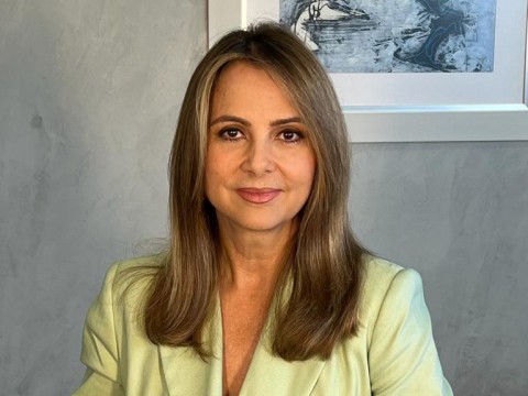 Descubren Software esp&iacute;a Pegasus en tel&eacute;fono de periodista Nuria Piera, seg&uacute;n investigaci&oacute;n