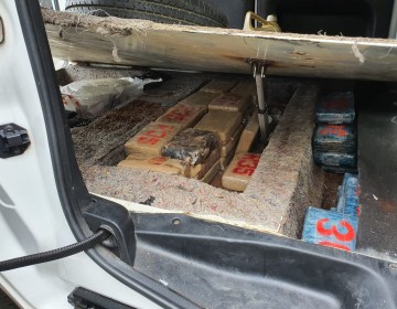 DNCD apresa dos hombres con 52 kilos de Coca&iacute;na en sector del Distrito Nacional