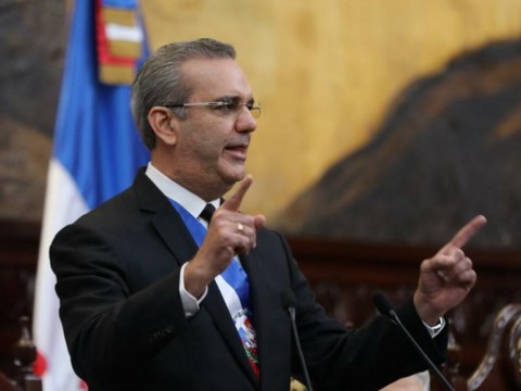 Abinader destaca avances en favor de las dominicanas; plantea la igualdad y equidad social como objetivo nacional