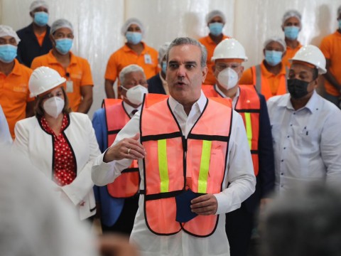 Presidente Abinader respalda&nbsp;relanzamiento del parque Distrito Industrial Santo Domingo Oeste para que genere 30 mil empleos &nbsp;