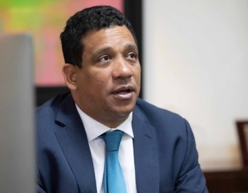 Director de Compras y Contrataciones revela mafia de proveedores del Estado, dice deben ser sancionados con más severidad