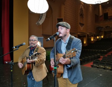 Pavel N&uacute;&ntilde;ez y Santiago Cruz promocionan &ldquo;El Gato Andaluz&rdquo;