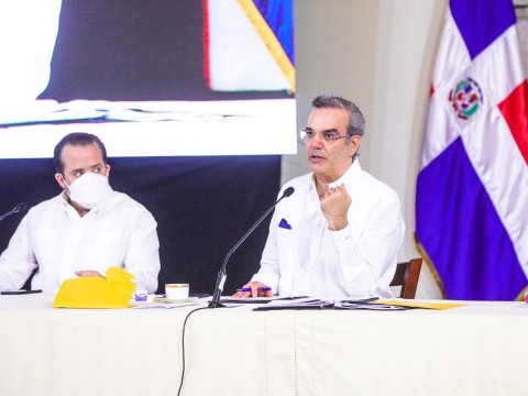 Presidente Abinader recibe a 114 &nbsp;juntas de vecinos de El Seibo y dispone numerosas soluciones
