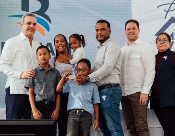 Presidente Abinader entrega 40 nuevos apartamentos en &ldquo;Mi Vivienda La Barranquita Santiago&rdquo;