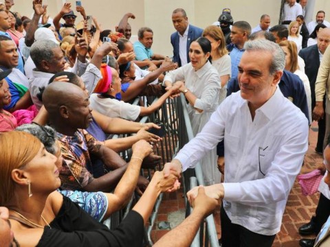 Presidente Abinader contin&uacute;a este fin de semana su programa de inauguraciones