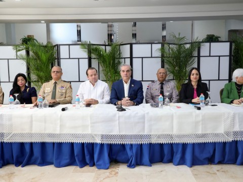Presidente Abinader encabeza reuni&oacute;n de seguimiento al Plan de Seguridad Ciudadana