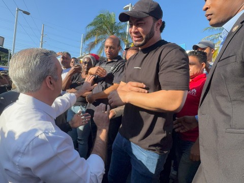 Presidente Abinader lamenta colapso del techo de la discoteca Jet Set
