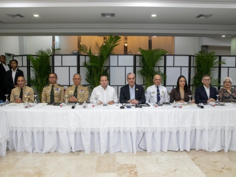 Presidente Abinader encabeza reuni&oacute;n de seguimiento al Plan de Seguridad Ciudadana