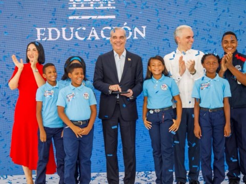 Presidente Abinader da inicio al a&ntilde;o escolar 2026-2027 con m&aacute;s de dos millones de estudiantes convocados
