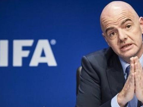 efes de la OMS y FIFA buscan como adaptar el f&uacute;tbol a pandemia de COVID-19
