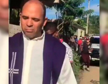 &ldquo;&Eacute;l no quer&iacute;a ceder y hubo que actuar&rdquo; Polic&iacute;a que se hizo pasar por cura y mat&oacute; un hombre