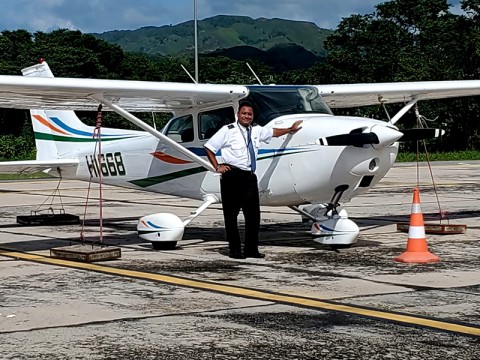 Aroly, el piloto al que un accidente le cambi&oacute; la vida