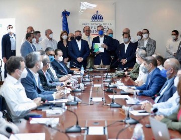 Presidente Abinader regresa al palacio con importantes proyectos para Santiago 