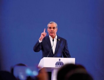 El presidente Luis Abinader encabeza LA Semanal con la Prensa