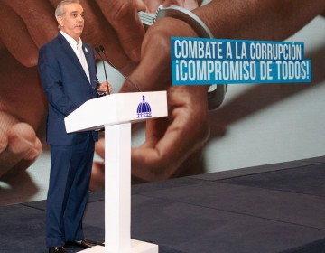 Presidente Abinader advierte sobre sanciones dr&aacute;sticas en t&eacute;rminos de justicia para quienes sustraigan fondos p&uacute;blicos, especialmente de salud